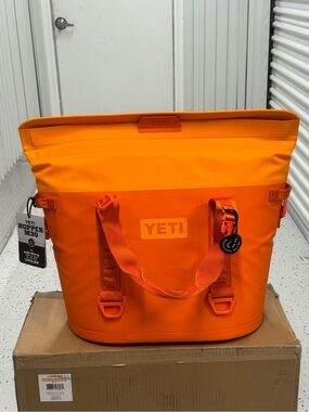 Yeti Hopper M30 King Crab Orange | Limited Edition
